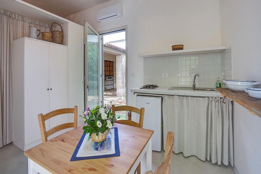 Tenuta Sant'Andrea Giuggianello Habitación foto